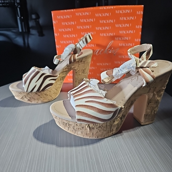 Mackin J G374-9 Zebra Platform Chunky Cork Heel Sandals Size 8.5‎ New With Box - Picture 4 of 12